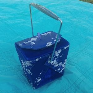 Yans NY Chinese take out purse royal blue #2